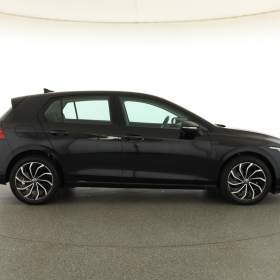 Foto inzerátu VW Golf 1.5 eTSI