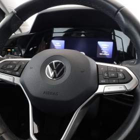Foto inzerátu VW Golf 1.5 eTSI