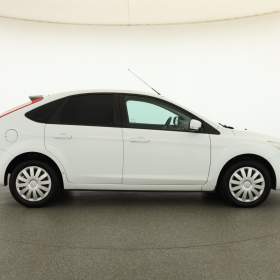 Foto inzerátu Ford Focus 1.6 16V