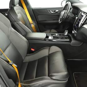 Foto inzerátu Volvo V60 T8 Polestar