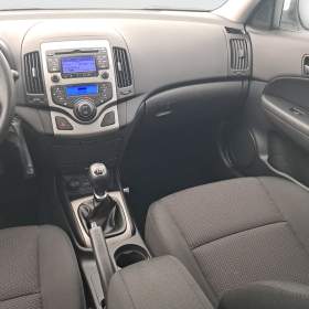 Foto inzerátu Hyundai i30 1.6 CVVT
