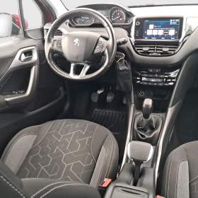 Foto inzerátu Peugeot 2008 1.2 PureTech