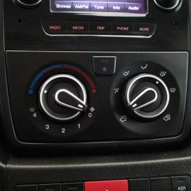 Foto inzerátu Citroen Jumper 2.2 BlueHDi