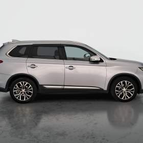 Foto inzerátu Mitsubishi Outlander 2.2 DI-D