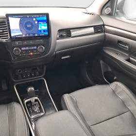 Foto inzerátu Mitsubishi Outlander 2.2 DI-D