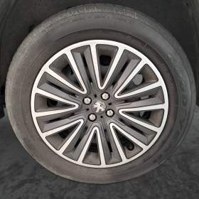 Foto inzerátu Peugeot 2008 1.2 PureTech