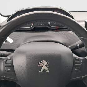 Foto inzerátu Peugeot 2008 1.2 PureTech