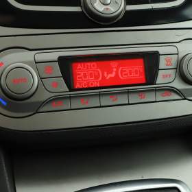Foto inzerátu Ford Kuga 2.0 TDCi