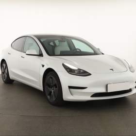 Foto inzerátu Tesla Model 3 Std Range Plus 55kWh