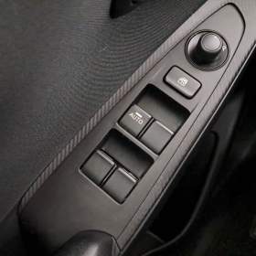 Foto inzerátu Mazda 2 1.5 16V