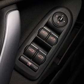 Foto inzerátu Ford Kuga 2.0 TDCi