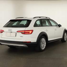 Foto inzerátu Audi A4 Allroad 3.0 TDI