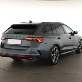 Foto inzerátu Skoda Octavia RS 2.0 TSI