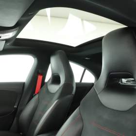 Foto inzerátu Mercedes CLA 35 AMG