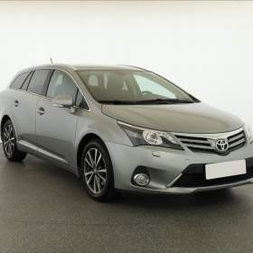 Toyota Avensis 2.2 D- 4D / 19963525