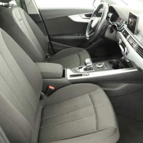Foto inzerátu Audi A4 2.0 TDI