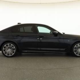 Foto inzerátu BMW 5 540i xDrive