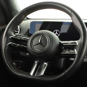 Foto inzerátu Mercedes GLB GLB 200 d 4MATIC
