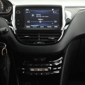 Foto inzerátu Peugeot 2008 1.2 PureTech