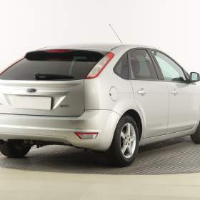 Foto inzerátu Ford Focus 1.6 16V