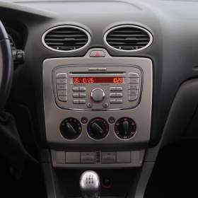 Foto inzerátu Ford Focus 1.6 16V