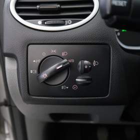 Foto inzerátu Ford Focus 1.6 16V