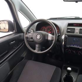 Foto inzerátu Suzuki SX4 1.6 VVT