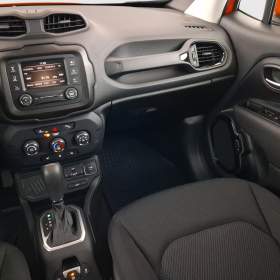 Foto inzerátu Jeep Renegade 1.3 T-GDI