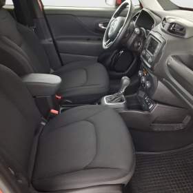 Foto inzerátu Jeep Renegade 1.3 T-GDI