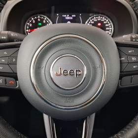 Foto inzerátu Jeep Renegade 1.3 T-GDI