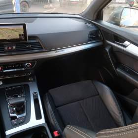 Foto inzerátu Audi Q5 3.0 TDI