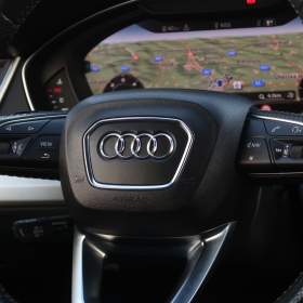 Foto inzerátu Audi Q5 3.0 TDI