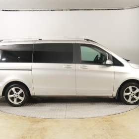 Foto inzerátu Mercedes V 220 CDI