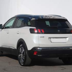 Foto inzerátu Peugeot 3008 1.2 PureTech
