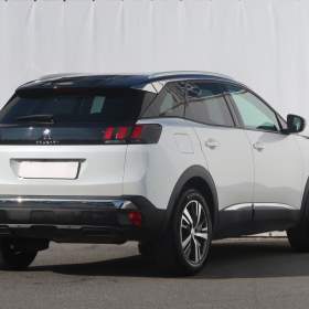 Foto inzerátu Peugeot 3008 1.2 PureTech