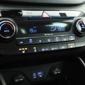 Foto inzerátu Hyundai Tucson 1.7 CRDi