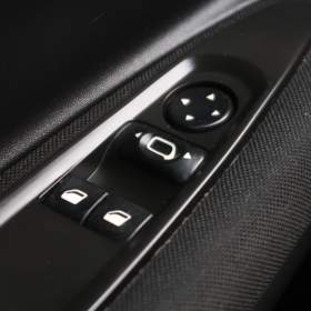 Foto inzerátu Citroen C4 1.4 16V