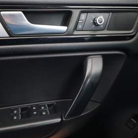 Foto inzerátu VW Touareg 3.0 TDI
