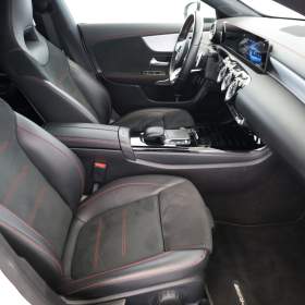Foto inzerátu Mercedes CLA 200
