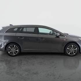 Foto inzerátu Toyota Avensis 2.0 D-4D