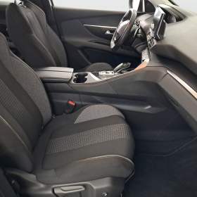 Foto inzerátu Peugeot 3008 1.2 PureTech