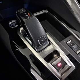 Foto inzerátu Peugeot 3008 1.2 PureTech
