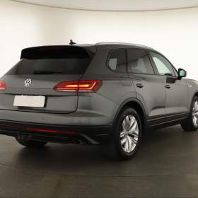 Foto inzerátu VW Touareg 3.0 TDI