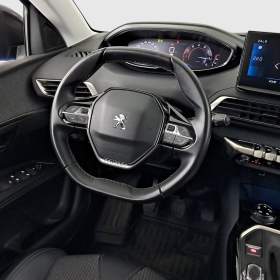 Foto inzerátu Peugeot 3008 1.2 PureTech