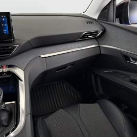 Foto inzerátu Peugeot 3008 1.2 PureTech