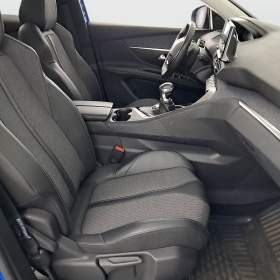 Foto inzerátu Peugeot 3008 1.2 PureTech