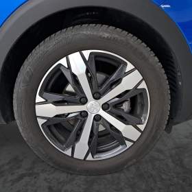 Foto inzerátu Peugeot 3008 1.2 PureTech