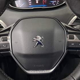 Foto inzerátu Peugeot 3008 1.2 PureTech