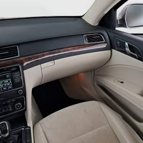 Foto inzerátu Skoda Superb 2.0 TDI