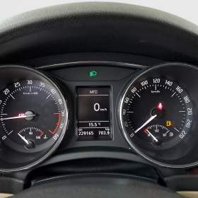 Foto inzerátu Skoda Superb 2.0 TDI